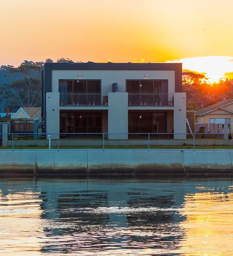 Ulverstone Waterfront Apartments - Accommodation Bookings 0