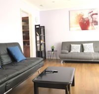 Canberra Entire House 3 Bedroom - Accommodation Bookings