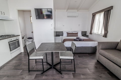 Lake Boga Caravan Park - Accommodation Bookings 4