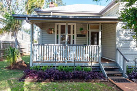 Ambiente Cottage Pet & Family Friendly - Accommodation Bookings 2