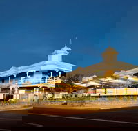 Tradewinds Hotel