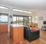 Karrak Reach Forest Retreat - Accommodation Bookings