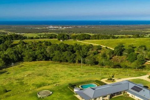 Your Luxury Escape Byron Sunset Breeze - Accommodation Bookings 1