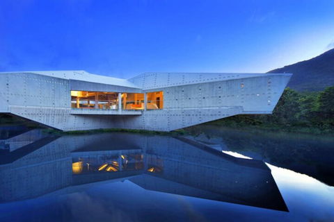 Alkira Award Winning Luxury Holiday Home - Accommodation Bookings 4