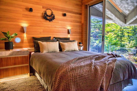 Alkira Award Winning Luxury Holiday Home - Accommodation Bookings 7