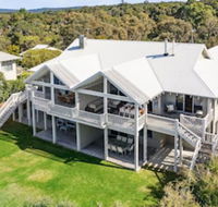 Beachfront House - Accommodation Bookings