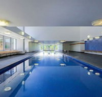 Spacious 1-Bedroom Apartment With Parking - Accommodation Bookings