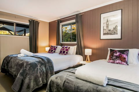 A PERFECT STAY - Lennox Unique Coastal Retreat - Accommodation Bookings 4
