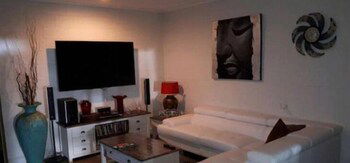 La Casa De Playa - Accommodation Bookings 4
