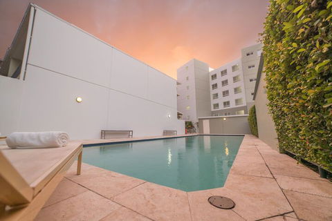 Absolute Riverfront One Bedroom Apartment - Accommodation Bookings 3