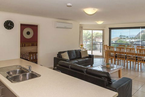 Salt 37 Oceanview Drive - Accommodation Bookings 7