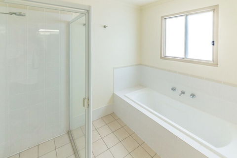 Salt 37 Oceanview Drive - Accommodation Bookings 4