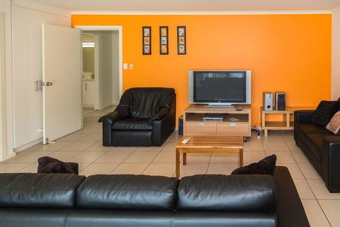 Salt 37 Oceanview Drive - Accommodation Bookings 6