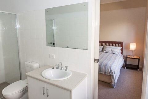 Golfers Paradise 52 Huntingdale Drive - Accommodation Bookings 3