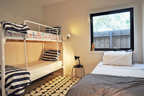 Armstrongs Close TO Beach - Accommodation Bookings 4
