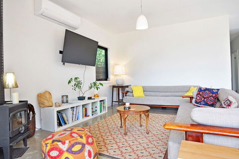 Armstrongs Close TO Beach - Accommodation Bookings 6