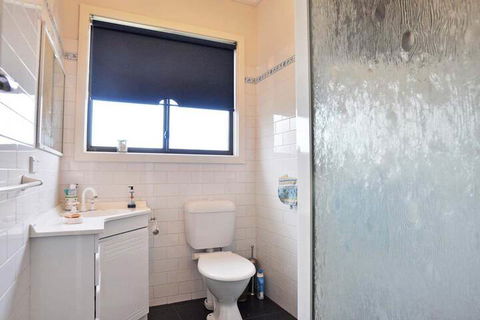 Aqua Escape On Anderson Free Wifi & Netflix PET Friendly - Accommodation Bookings 6