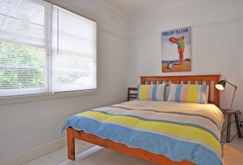 SEA Whispers Inlet Side - Accommodation Bookings 1
