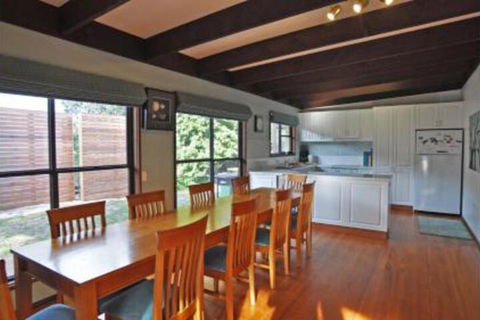 Surf Plazu PET Friendly - Accommodation Bookings 7