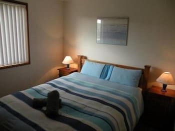 Waves And Wildlife - Accommodation Bookings 5