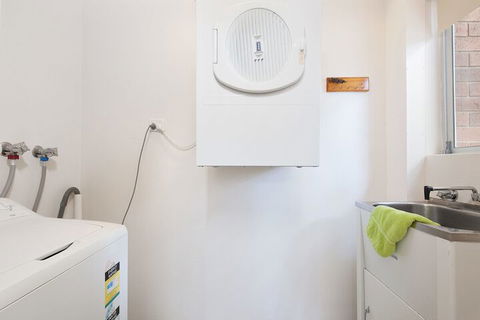 Andana Unit 1 / 12 Gretel Close - Accommodation Bookings 5