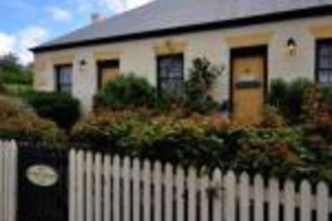 Sargeants & Armoury Cottages 1823 - Accommodation Bookings 0