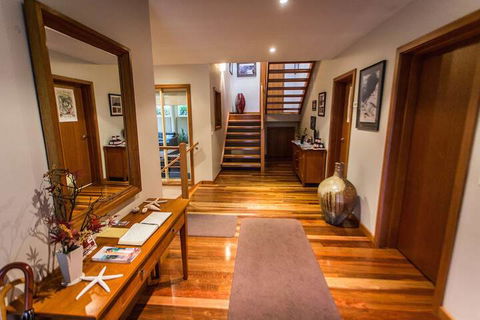 Eugenies Luxury Accommodation - Accommodation Bookings 1