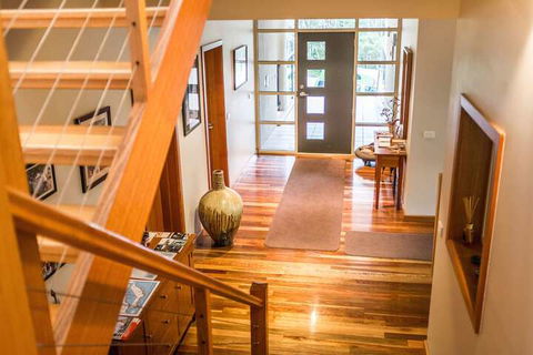 Eugenies Luxury Accommodation - Accommodation Bookings 2