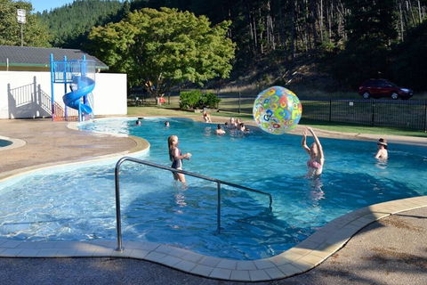 Porepunkah Pines Holiday Park - Accommodation Bookings 7