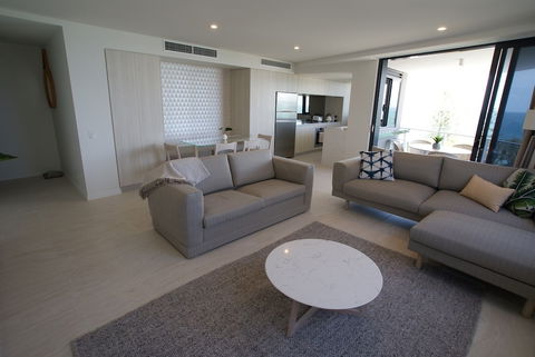 Breeze Apartment 801 - Accommodation Bookings 2