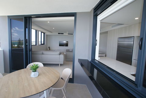 Breeze Apartment 801 - Accommodation Bookings 6
