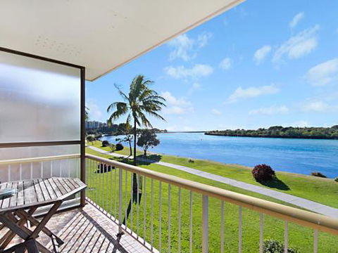 7 / 18 Endeavour Parade Riverfront Tweed Heads - Accommodation Bookings 4