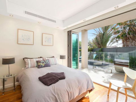 Infinity #4 4 / 18 20 The Scenic Highway Terrigal - Accommodation Bookings 5