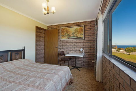 Grandview Apartment Ocean Views - Accommodation Bookings 2