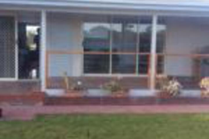  Accommodation Bookings