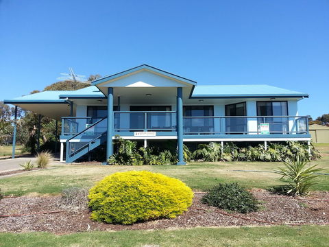 Birubi Holiday Homes - Accommodation Bookings 0