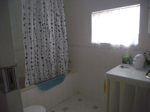 Aly's Cottage - Accommodation Bookings 4