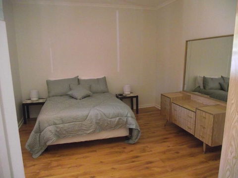 Aly's Cottage - Accommodation Bookings 3