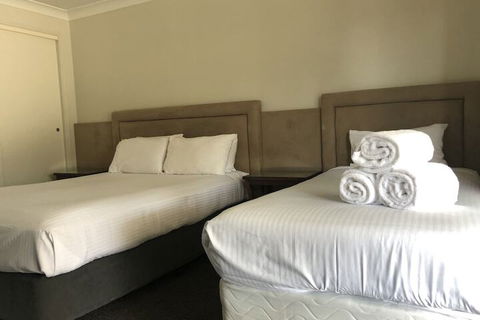 Hervey Bay Motel - Accommodation Bookings 7