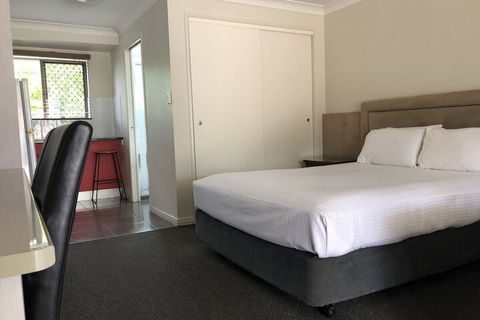 Hervey Bay Motel - Accommodation Bookings 6