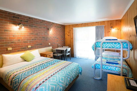 Kookaburra Motor Lodge - Accommodation Bookings 7