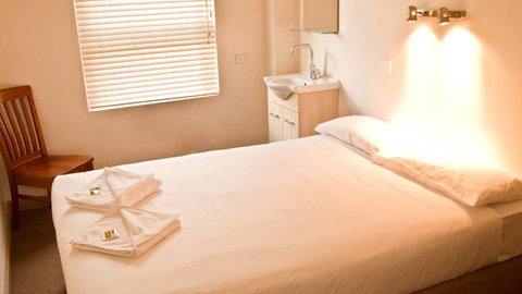 CBD Hotel - Accommodation Bookings 2
