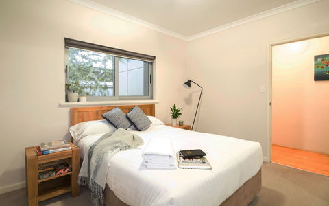 Airport Apartments By Vetroblu - Accommodation Bookings 6