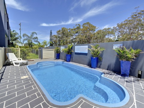 Shoal Bay Beachclub Apartments - Accommodation Bookings 5