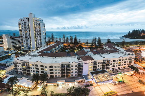 Oaks Gold Coast Calypso Plaza Suites - Accommodation Bookings 0