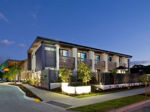 The Glen Hotel & Suites - Accommodation Bookings 0