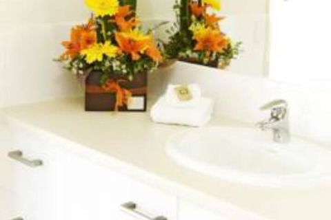 Glenelg Pacific Apartments - Accommodation Bookings 2