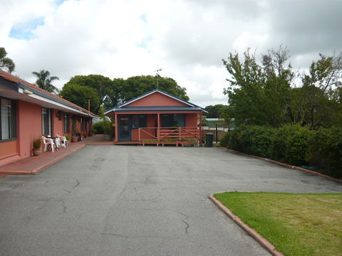 Albany Apartments - Accommodation Bookings 4