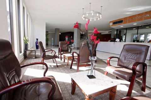 Golden Pebble Hotel - Accommodation Bookings 3