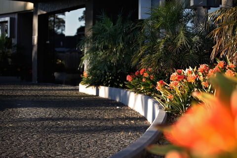 Golden Pebble Hotel - Accommodation Bookings 0